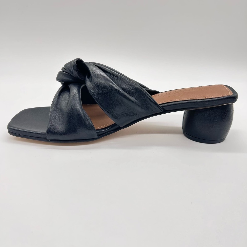 Journee Signature Sandals Womens 8.5 Black Leather Charlize Dress MSRP $149 NEW